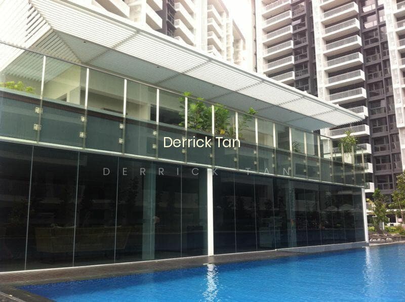 THE LAKEFRONT RESIDENCES photo 2