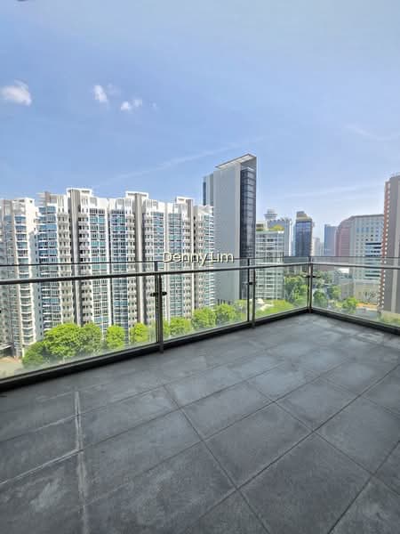 HELIOS RESIDENCES image 1 of 10