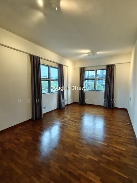 90 HOLLAND ROAD photo 4
