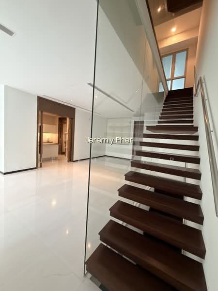 RESIDENCES @ EMERALD HILL image 1 of 10
