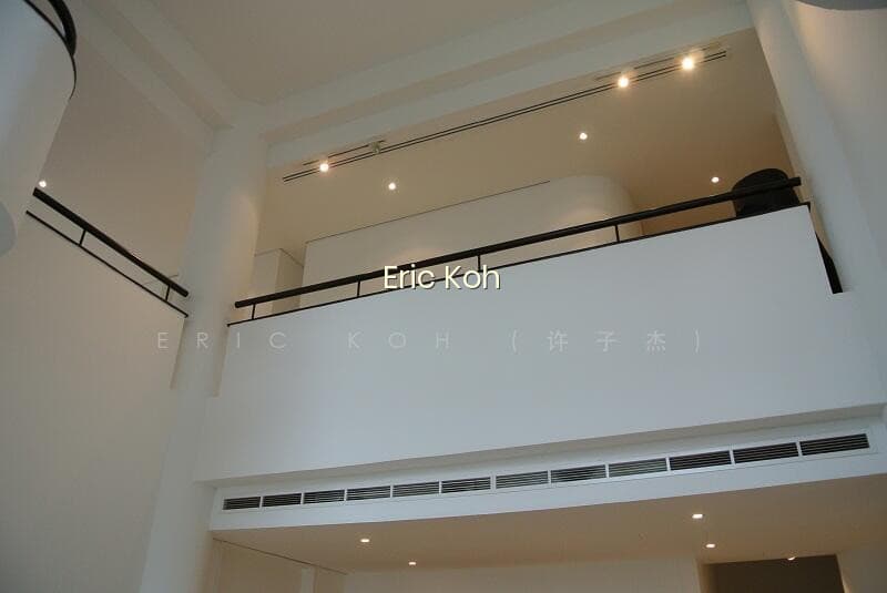 THE COLONNADE photo 4