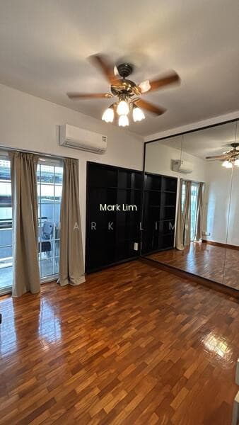 CLAYMORE PLAZA APARTMENTS photo 3