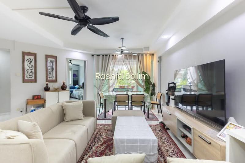 119D RIVERVALE DRIVE image 1 of 10