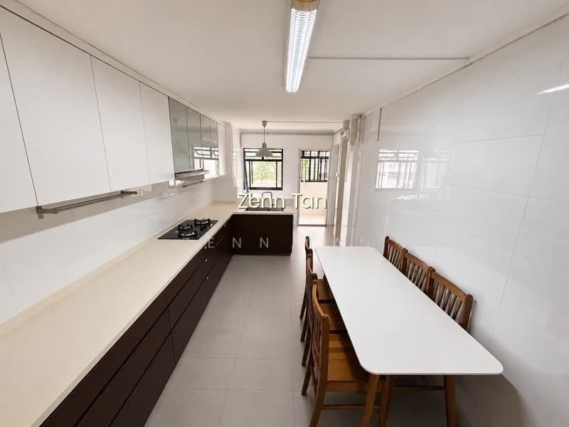131 ANG MO KIO AVENUE 3 image 1 of 10