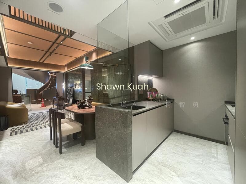 GRAND DUNMAN photo 4