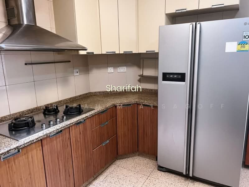 RAFFLESIA CONDO photo 6