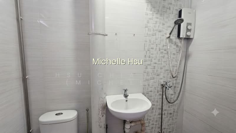835 JURONG WEST STREET 81 photo 3