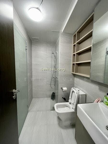 GRANDEUR PARK RESIDENCES 2
