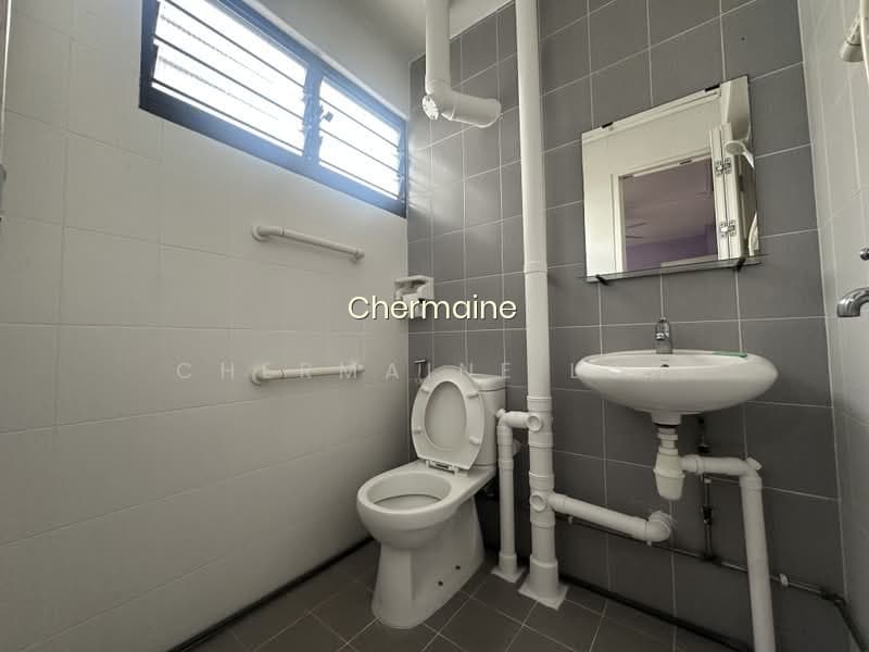 239 BUKIT BATOK EAST AVENUE 5 photo 4