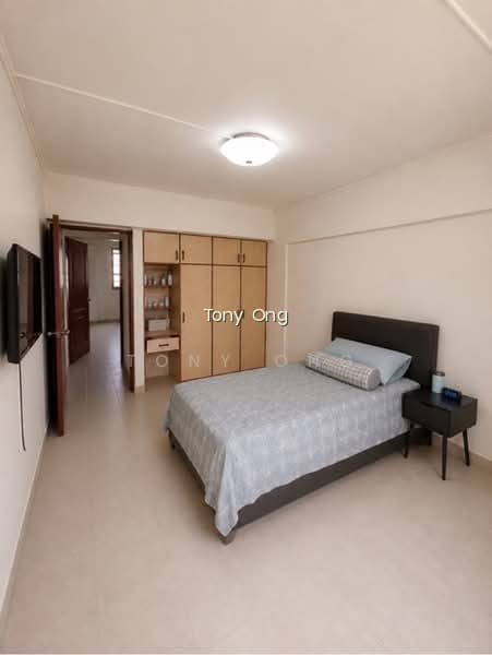 166 TAMPINES STREET 12 photo 2