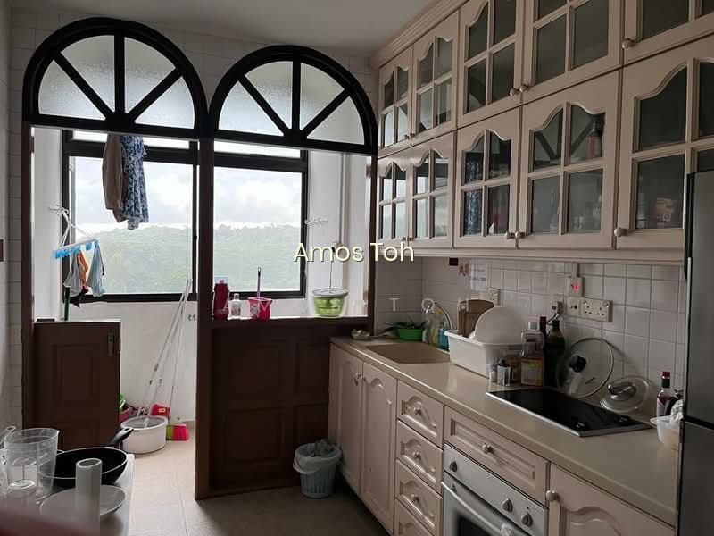 SHERWOOD TOWERS photo 5