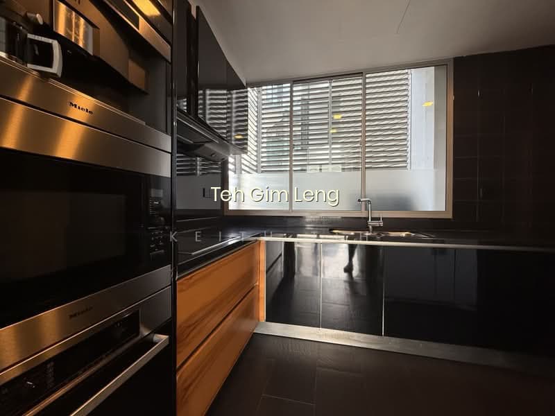 HELIOS RESIDENCES photo 3