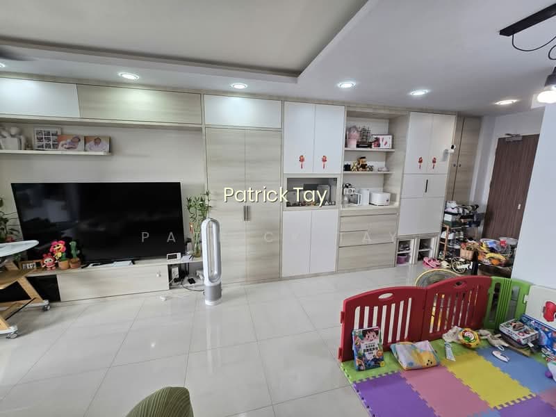 347B YISHUN AVENUE 11 image 1 of 9