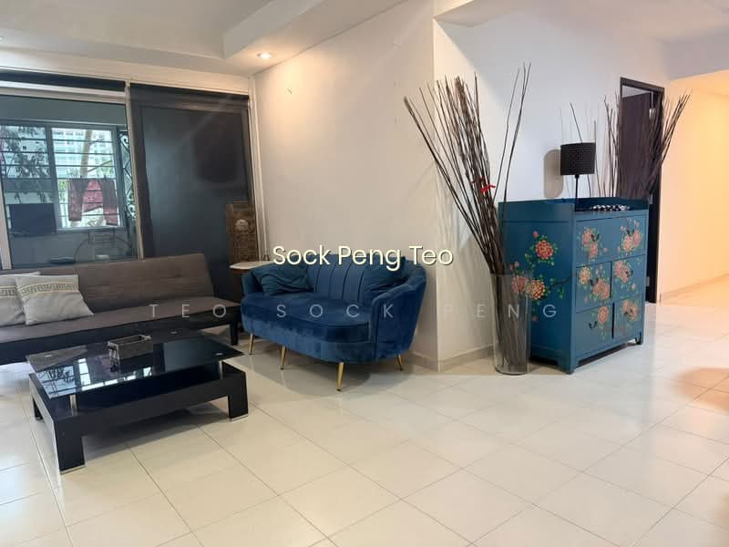 541 PASIR RIS STREET 51 photo 3
