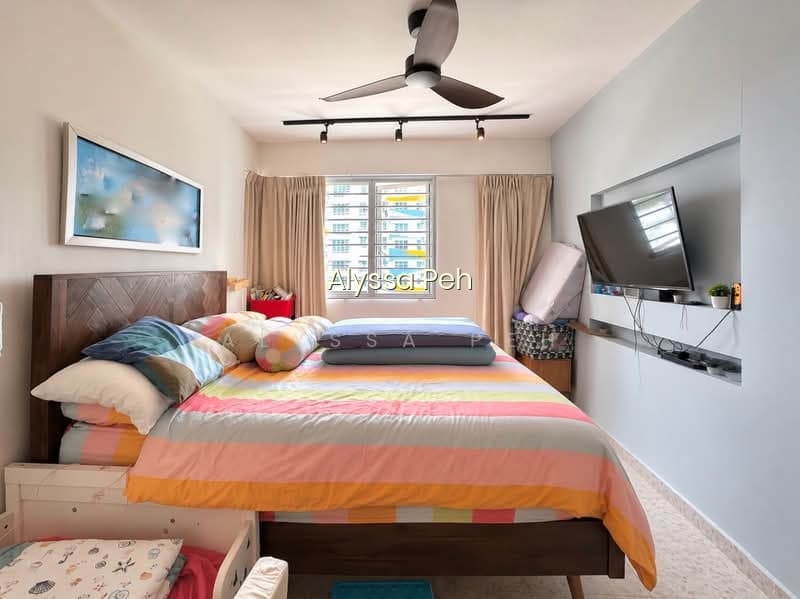 452B SENGKANG WEST WAY photo 4