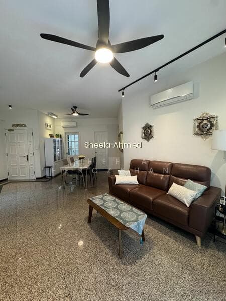 PALMWOODS photo 6