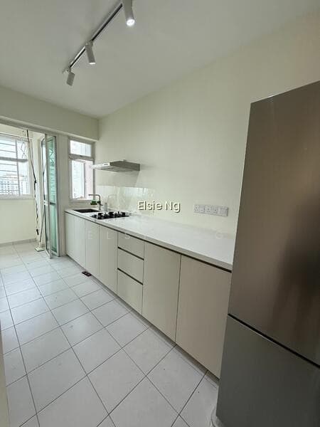 410B FERNVALE ROAD photo 2