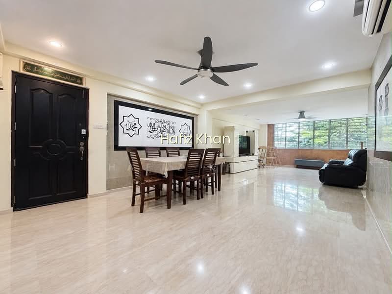 159 YUNG PING ROAD image 1 of 10