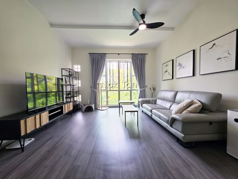 LANDBAY CONDO image 1 of 10