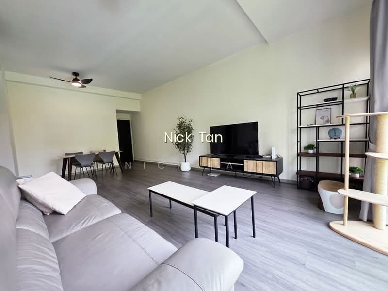 LANDBAY CONDO photo 2