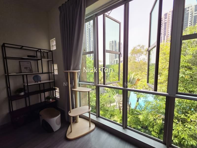 LANDBAY CONDO photo 6