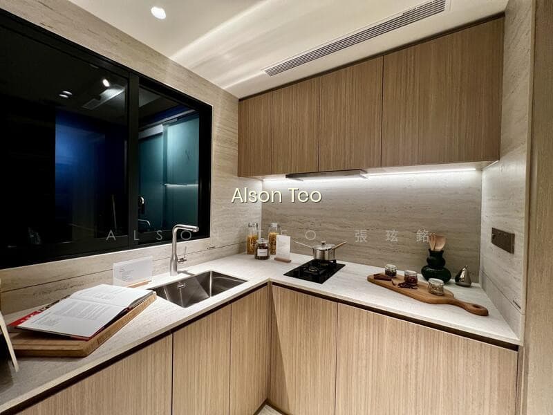 ARINA EAST RESIDENCES photo 3