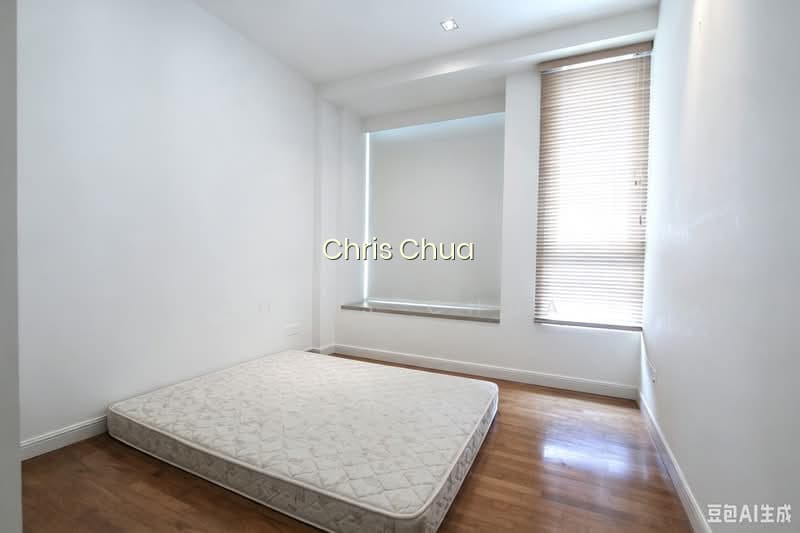 MONTEREY PARK CONDOMINIUM 7