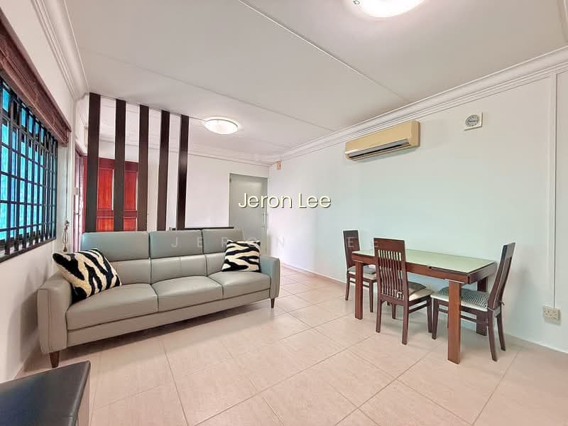 142 LORONG 2 TOA PAYOH image 1 of 10