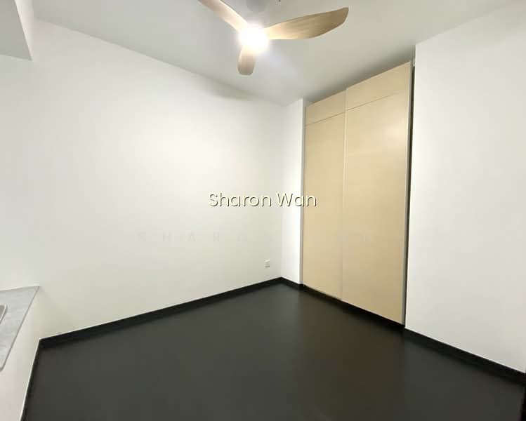 8 @ MOUNT SOPHIA photo 3