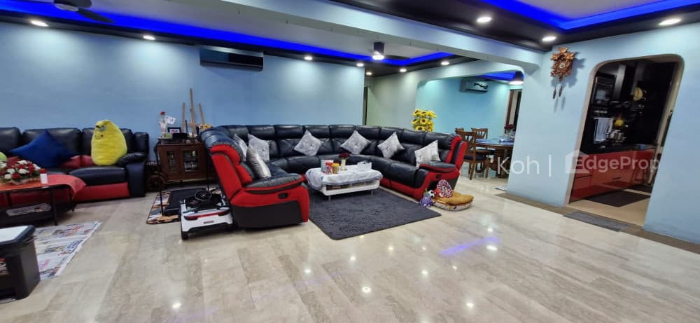 139 MARSILING ROAD image 1 of 8