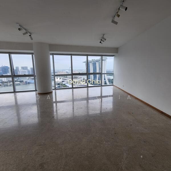 MARINA BAY RESIDENCES image 1 of 10