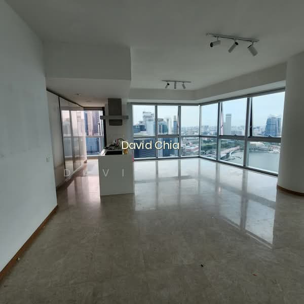 MARINA BAY RESIDENCES photo 3