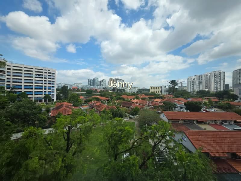 109 WHAMPOA ROAD image 1 of 8