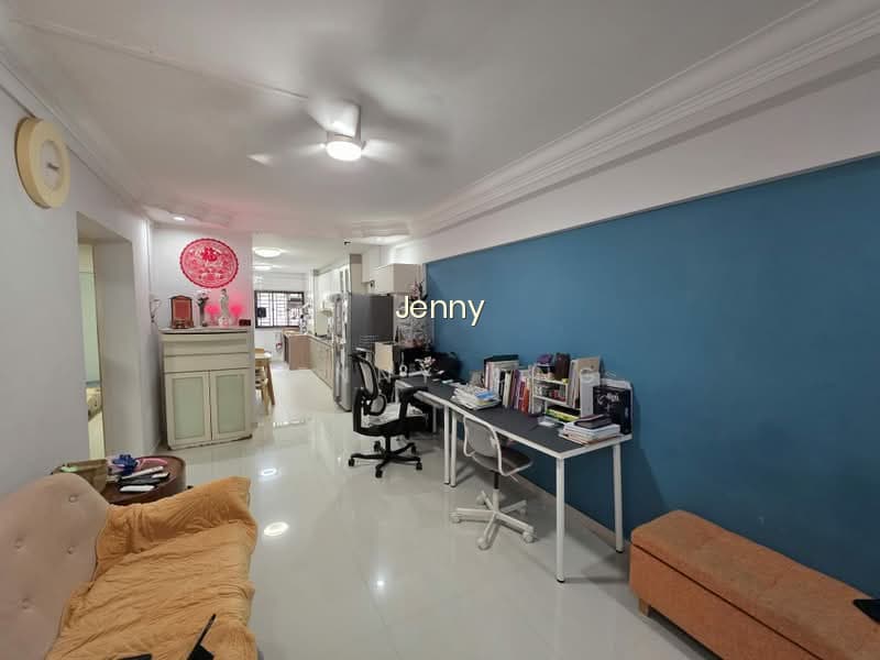 321 ANG MO KIO AVENUE 1 image 1 of 7