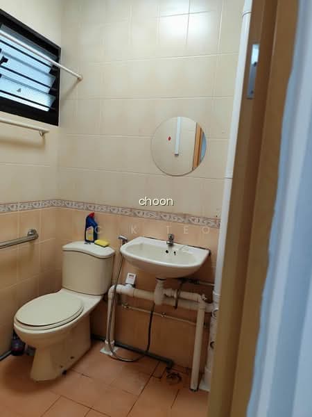 304 CLEMENTI AVENUE 4 photo 5