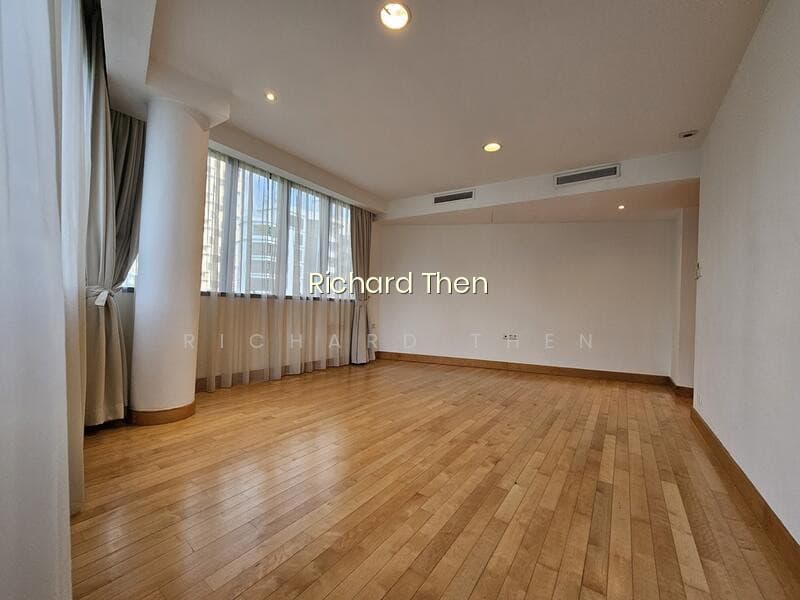 GRANGE 70 photo 4