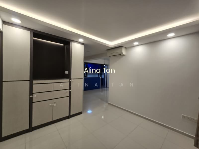 261 TOA PAYOH APEX image 1 of 10