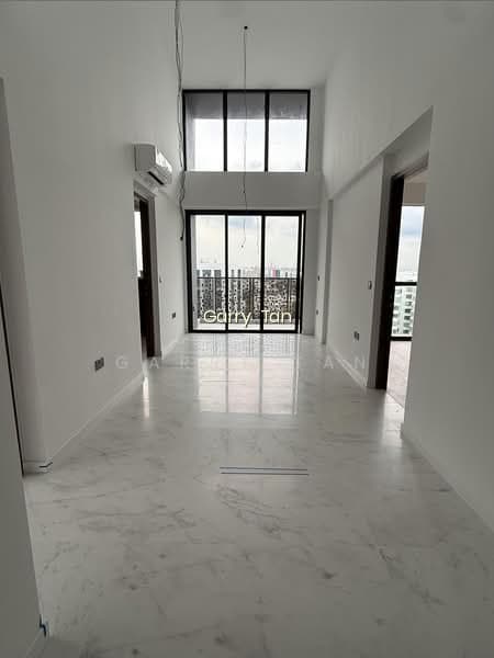 SCENECA RESIDENCE image 1 of 10