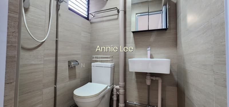 228 SERANGOON AVENUE 4 image 1 of 10