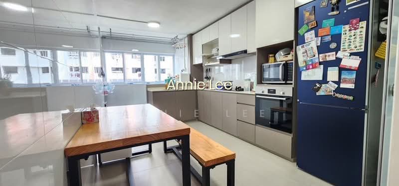 228 SERANGOON AVENUE 4 photo 4