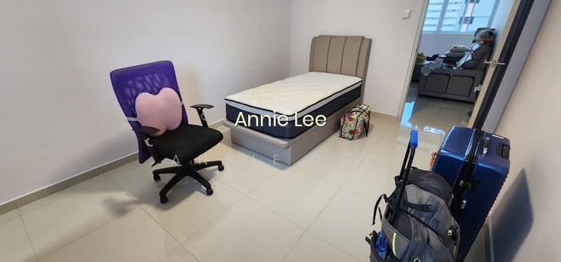 228 SERANGOON AVENUE 4 photo 6