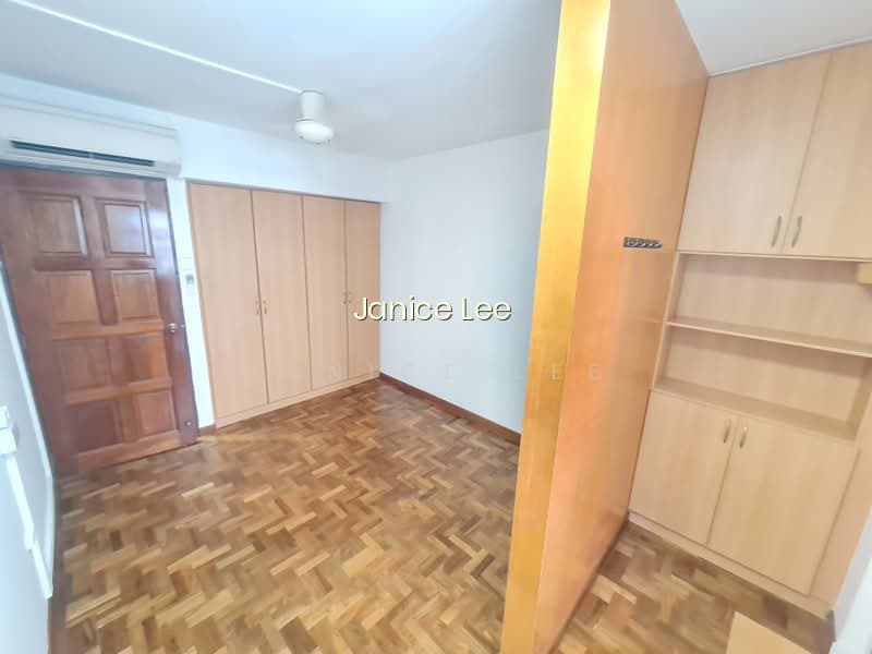 410 HOUGANG AVENUE 10 photo 6
