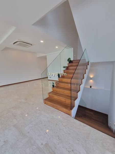 LEONIE GARDENS 7