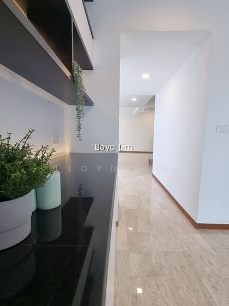 LEONIE GARDENS 10