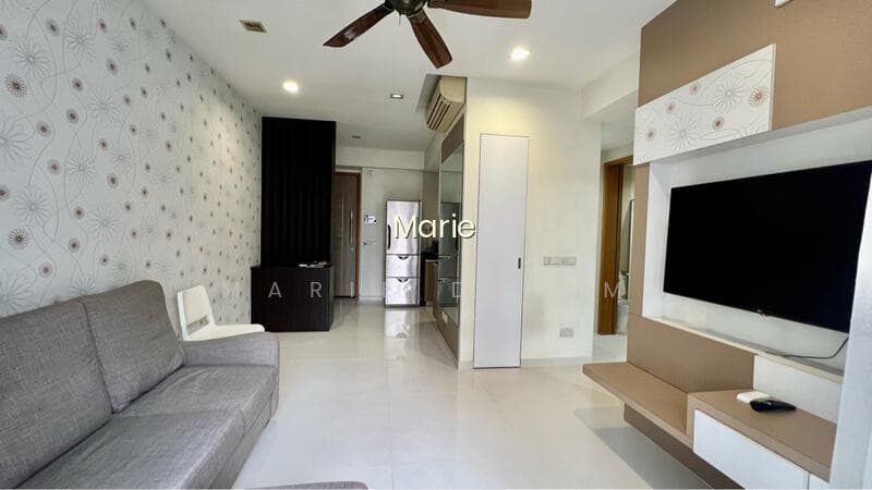 THE METROPOLITAN CONDOMINIUM photo 2