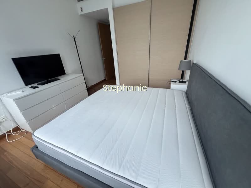 MARINA BAY RESIDENCES photo 2