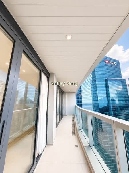 MARINA BAY RESIDENCES photo 4