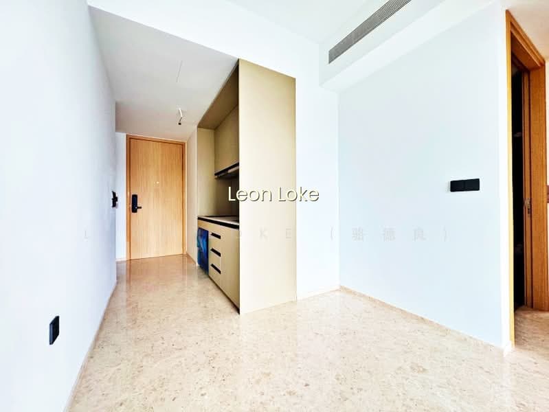 HILL HOUSE photo 4