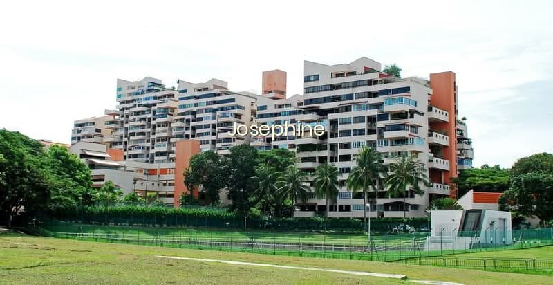 BEDOK COURT photo 6