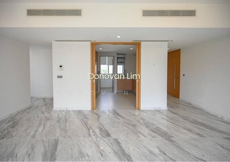 SUITES @ CAIRNHILL photo 2